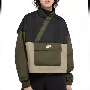 LIKE NEW Nike Icon Clash Olive/Black Diagonal 1/2 Zip Woven Jacket Size Small